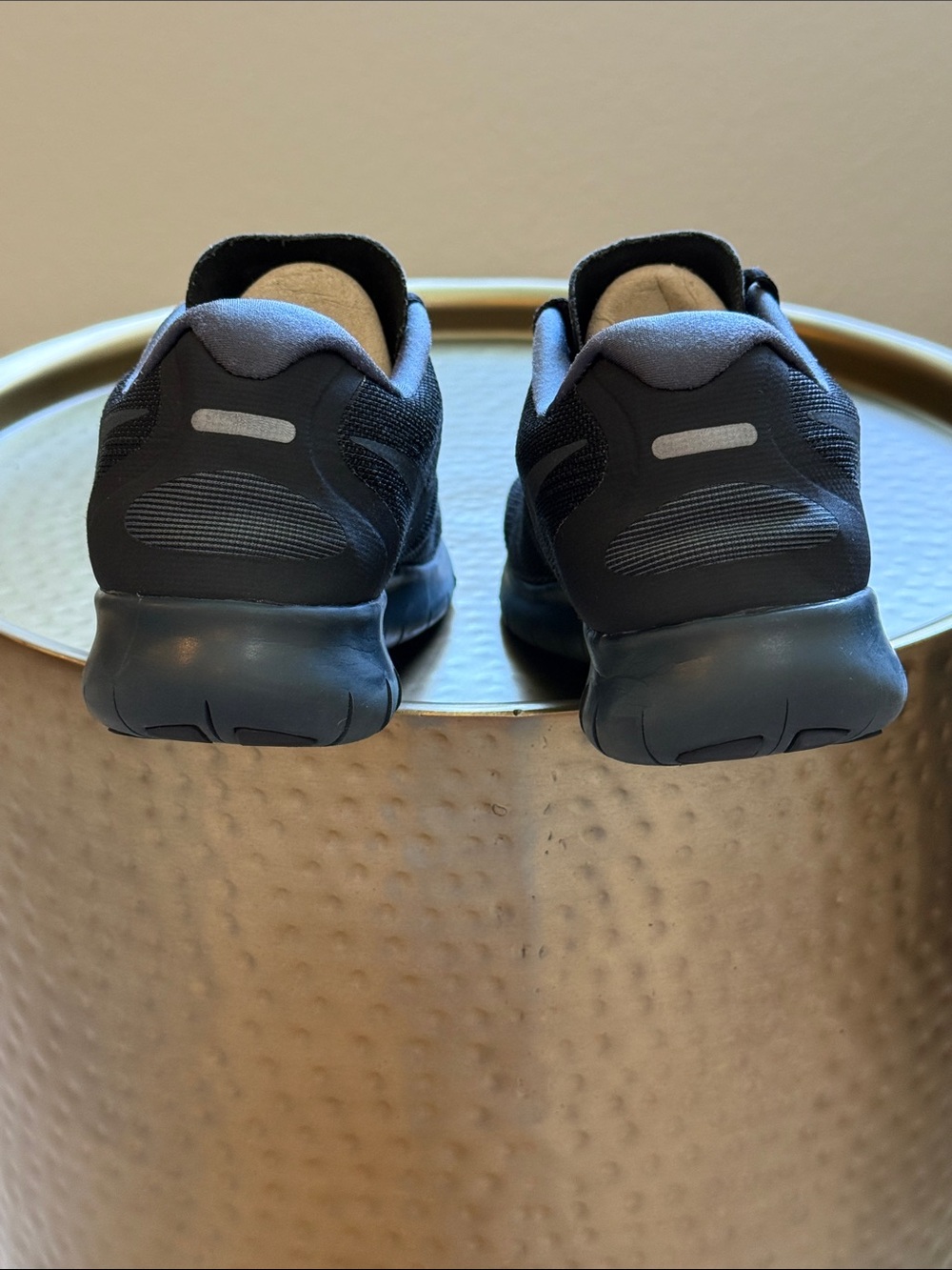 Nike Free RN Sneaker - Picture 8 of 11
